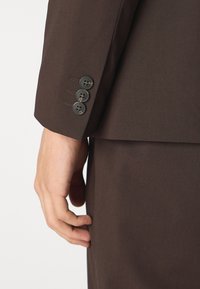 Selected Homme SLHSLIM-LIAM SUIT FLEX - Uzvalks - chocolate torte