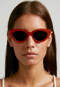 Robin Collection AMY BERRY - Gafas de sol - rojo