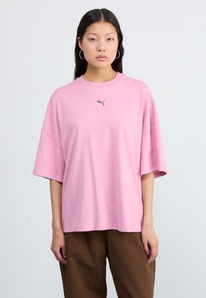 DARE TO OVERSIZED RUCHED TEE - Print T-shirt - poised pink