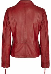 Rote Lederjacke mit tailliertem Design, sichtbaren Nähten und Reißverschlussakzenten an den Ärmeln. Glatte Textur mit klassischem Kragen.