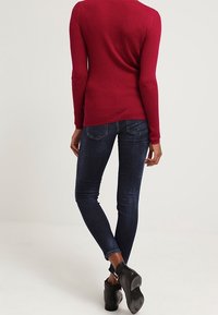 GAP Trui - berry