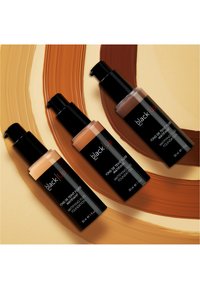 BLACK UP MATIFYING FLUID FOUNDATION - Foundation - 7