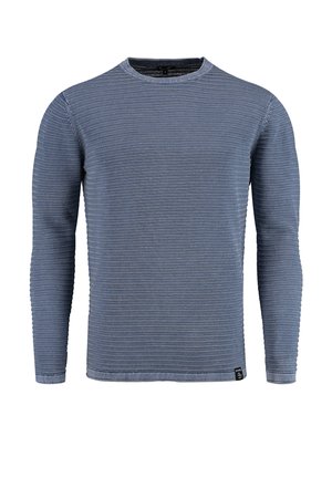 Sweat-shirt à manches longues et col rond en tissu bleu texturé avec des rayures horizontales et une petite étiquette de logo en bas à gauche.
