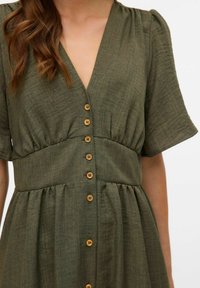 Vero Moda Kreklkleita - kambaba