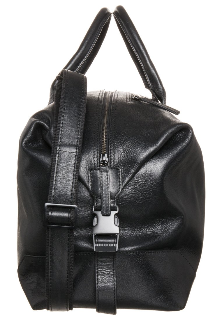 Royal RepubliQ SUPREME DAY Weekendveske black Zalando.no Royal RepubliQ SUPREME DAY Weekendveske cognac Zalando.no