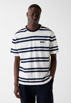 T-Shirt print - mehrfarbig, grundton blau