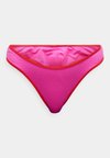 BEACH BOUND SCOOP HIGH CUT RIO - Κάτω μέρος μπικίνι - hot pink/flame