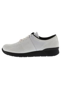 Berkemann - Trainers - off-white Thumbnail Image 1