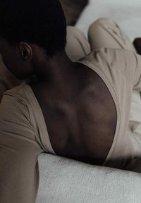 MUUV.APPAREL - Bluzka z długim rękawem