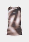 SHKOUT CORE TANK - Top - coffee bean/iron