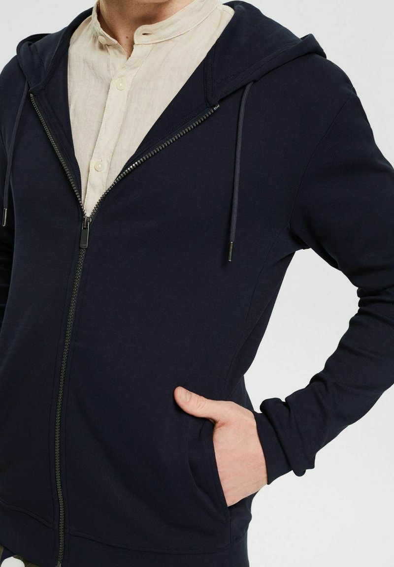 Herren Kapuzenpullover | Esprit Sweatjacke navy/dunkelblau - AS59939 Herren Kapuzenpullover | Esprit Sweatjacke navy/dunkelblau - AS59939