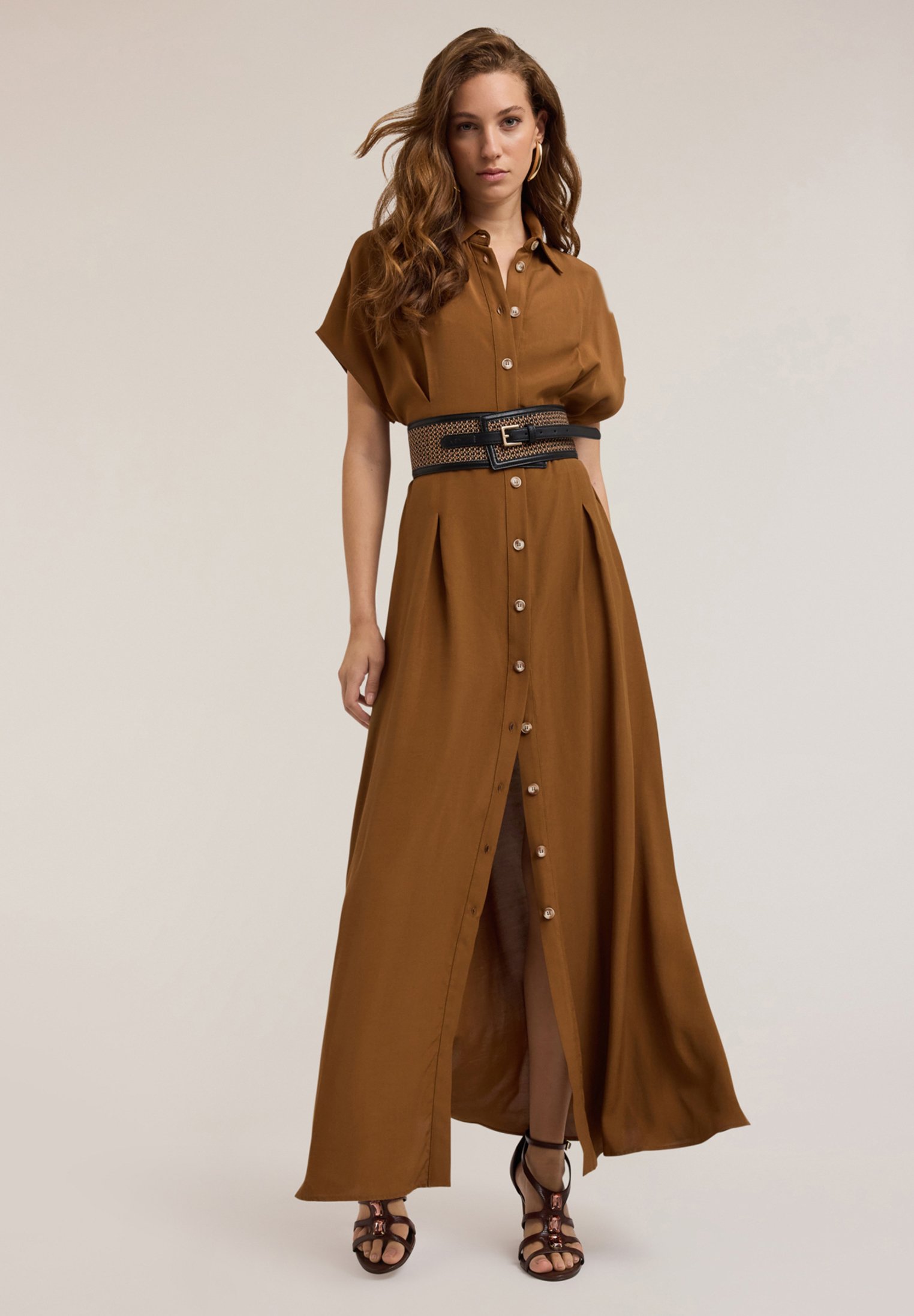 Motivi LUNGO Vestito lungo marrone