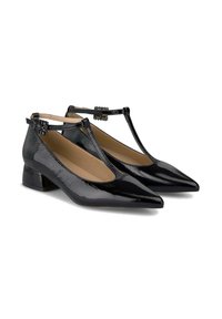Ballerine nere in vernice con cinturino a T, punta appuntita, tacco basso a blocco e dettaglio decorativo con fibbia sul cinturino alla caviglia.
