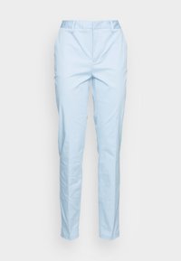 Vaaleansiniset puuvillahousut, joissa on räätälöity istuvuus, suora etuosa, vyölenkit ja kapeat lahkeet. Sileä pintakuvio ilman näkyviä kuvioita.