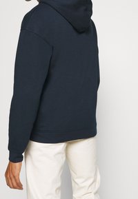 Jack & Jones Felpa con cappuccio - dark blue