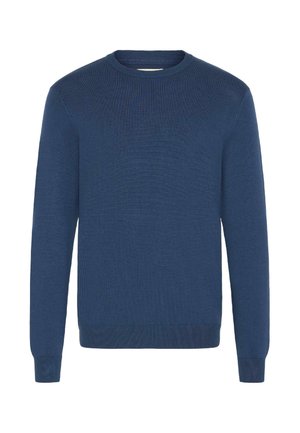 Blå stickad tröja med långa ärmar, rund halsringning, ribbade muddar och nederkant, med en slät yta och ett jämnt, konsekvent mönster.