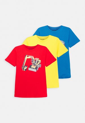 BOYS DIGGER FIRETRUCK PACK 3 - Triko s potiskem - red/blue/yellow