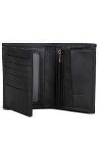 Portafoglio in pelle nera con molteplici scomparti per carte, un comparto con zip e una finestra trasparente per l'ID. Presenta cuciture a contrasto per un tocco di dettaglio.