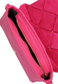 Notre-V Schoudertas - t fuchsia