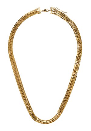 Złoty naszyjnik z wieloma płaskimi, prostokątnymi ogniwami oraz zapięciem na karabińczyk z regulowanym przedłużeniem łańcuszka.