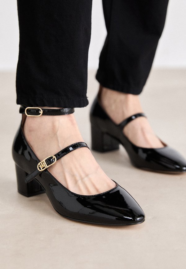 DOUBLE STRAP - Classic heels