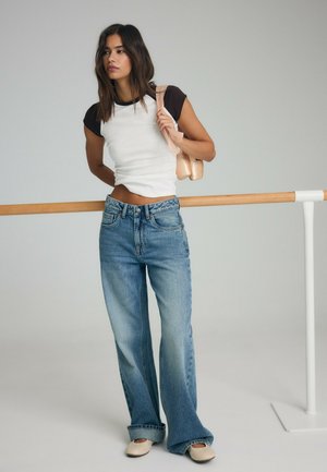 Stradivarius, D92 STRAIGHT WIDE-LEG JEANS - Jeans Straight Leg - dark-blue denim