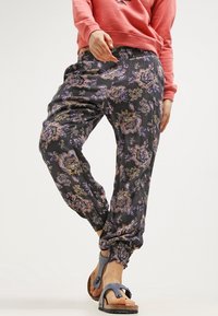 Billabong Tygbyxor - black