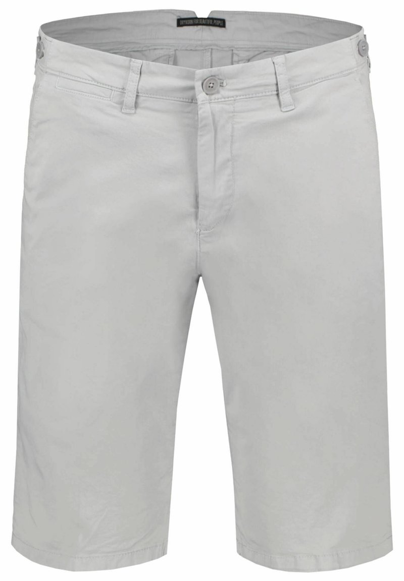Shorts pour hommes gris clair jusqu'au genou avec bouton à l'avant, fermeture éclair, passants pour ceinture et poches latérales.
