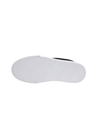 Schwarzer Schuh mit glattem Obermaterial, flacher weißer Gummisohle, strukturiert für Grip, abgerundete Zehe und minimalistischem Design.
