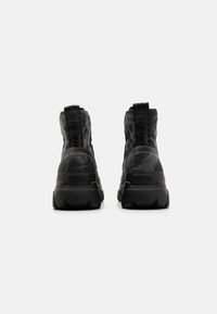 Buffalo CADE LACE UP HI - Stivaletti con plateau - dark grey