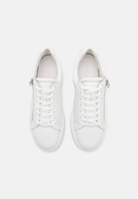Calvin Klein LACE UP ZIP MONO - Joggesko - triple white