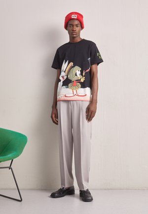 LOONEY TUNES SPACE REGULAR TEE - T-shirt imprimé - black