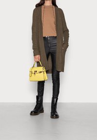 Vero Moda Kofta - green