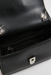 Valentino Bags RANMA - Borsa a tracolla - nero