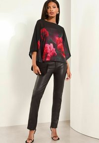 Lipsy YOKE FLORAL - Tunika - red