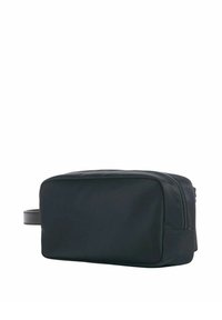 Bustina da toiletta nera in nylon, di forma rettangolare, con texture liscia e zip superiore. Dotata di un manico laterale per il trasporto facile.