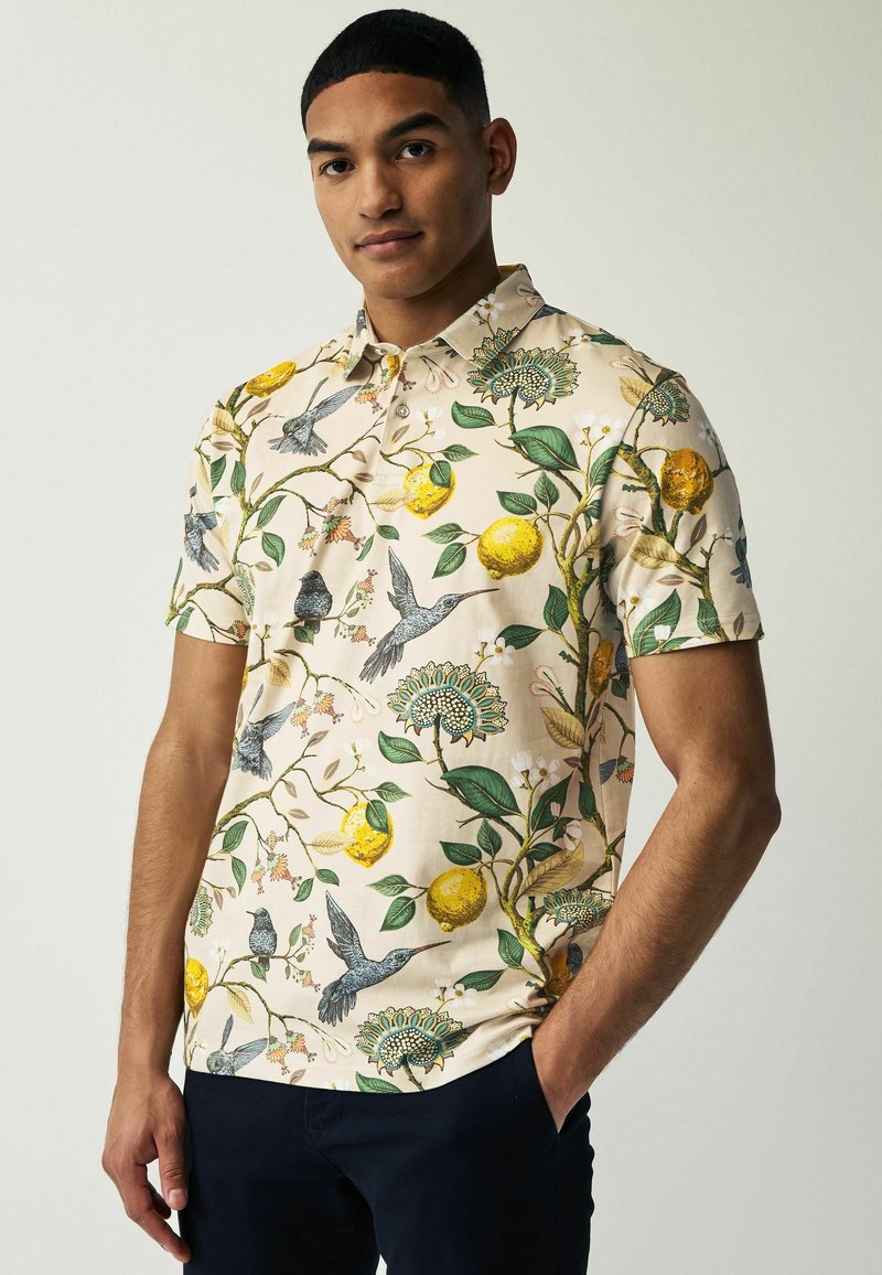 Next STANDARD - Polotričko - neutral floral