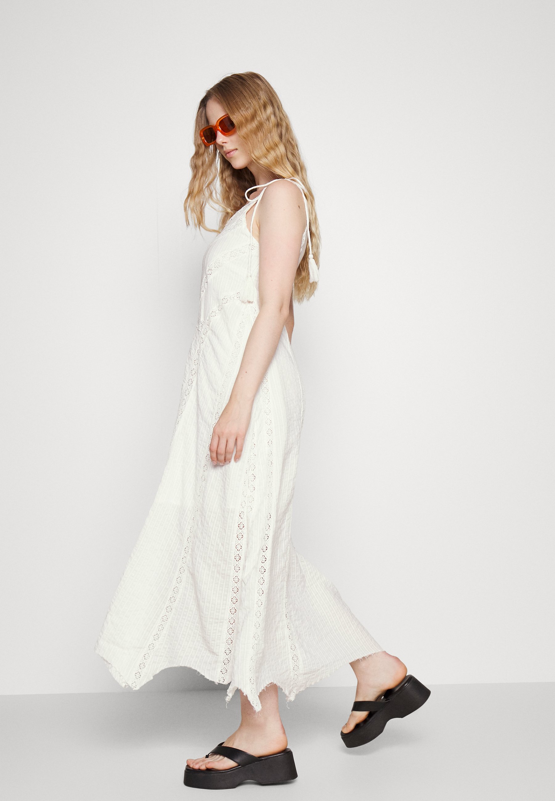 Free People BELLA - Maxi dress - white 
