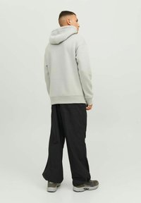 Jack & Jones JCOCLASSIC - Mikina s kapucí - high rise