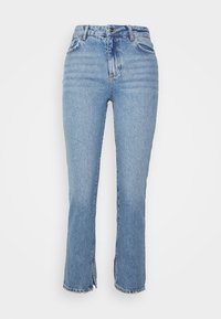 Jeans de ganga azul claro com uma cintura alta, design de perna reta, desgaste subtil e fendas na bainha. Textura desbotada por todo o lado.