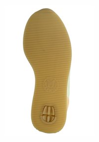 Mephisto LYDIE nude