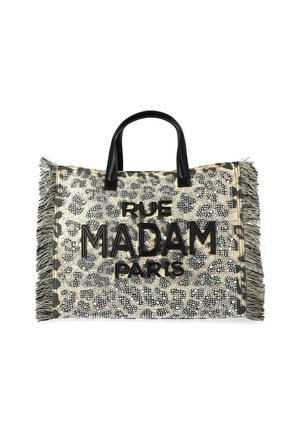 Borsa tote stampa leopardata con lati frangiati, manici neri e scritta in rilievo nera "RUE MADAM PARIS" sul davanti.