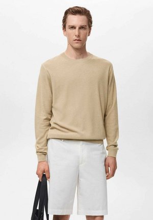 - Sweter