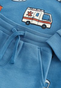 Next ALL OVER CHARACTER AND JOGGERS SET - Treningas - blue vehicles