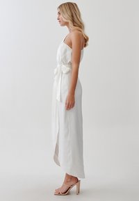 CHANCERY HESTER - Maksi suknelė - white