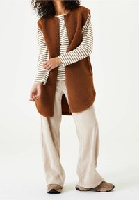 Garcia Liivi - brown