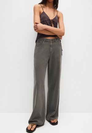 PULL&BEAR, Pantalon classique - stone