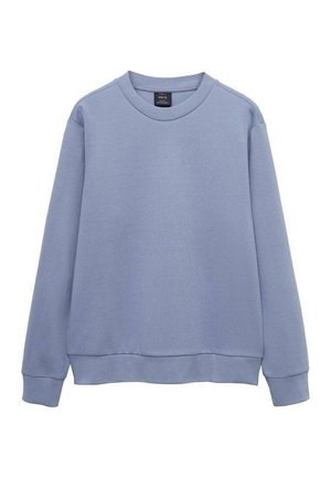 Vaaleansininen huppari, joka on valmistettu pehmeästä kankaasta. Siinä on pyöreä pääntie, pitkät hihat sekä ribbaus hihojen päissä ja helmassa. Ei näkyviä kuvioita tai grafiikoita.