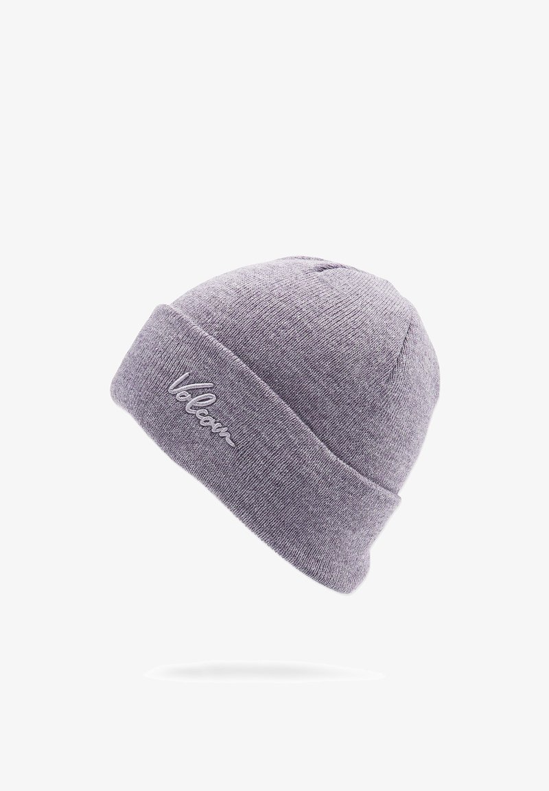 Grå strikket beanie-hue med en ombuk og broderet "Volcom"-logo, der har en blød tekstur og rund top for en tætsiddende pasform.
