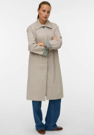 VMCHRISSY - Klassisk kappa / rock - silver mink